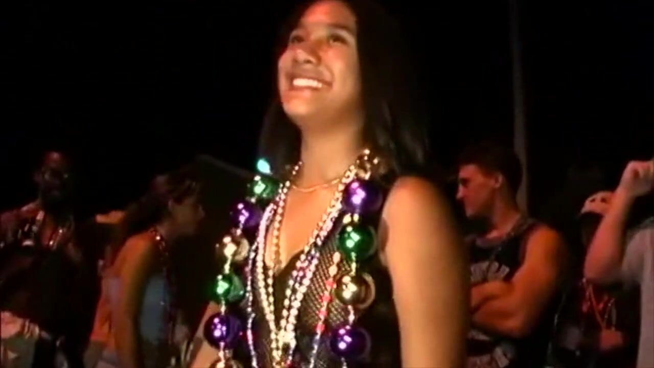 Naughty mardi gras flashing tits in the public xxx porn video Pervert Tube