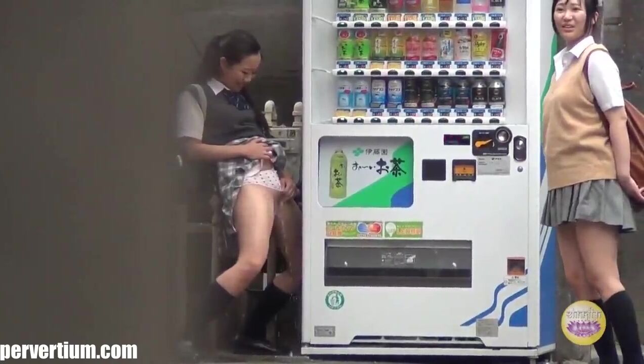Japanese public piss compilation Pervert Tube photo photo