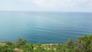Hot summer day blowjob and cumshot next to the see xxx porn video