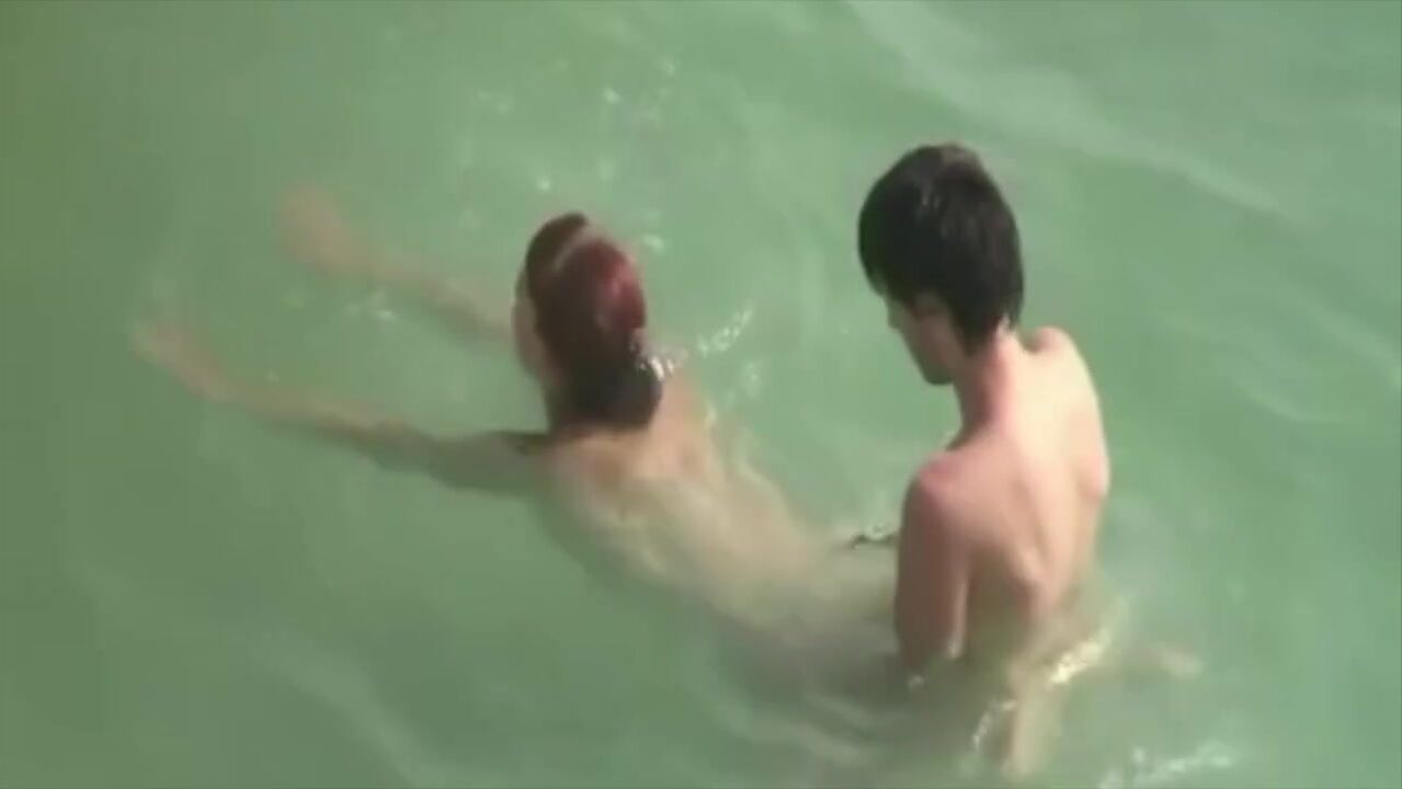 Voyeur amateur couple going into the water to fuck xxx porn video Pervert Tube picture