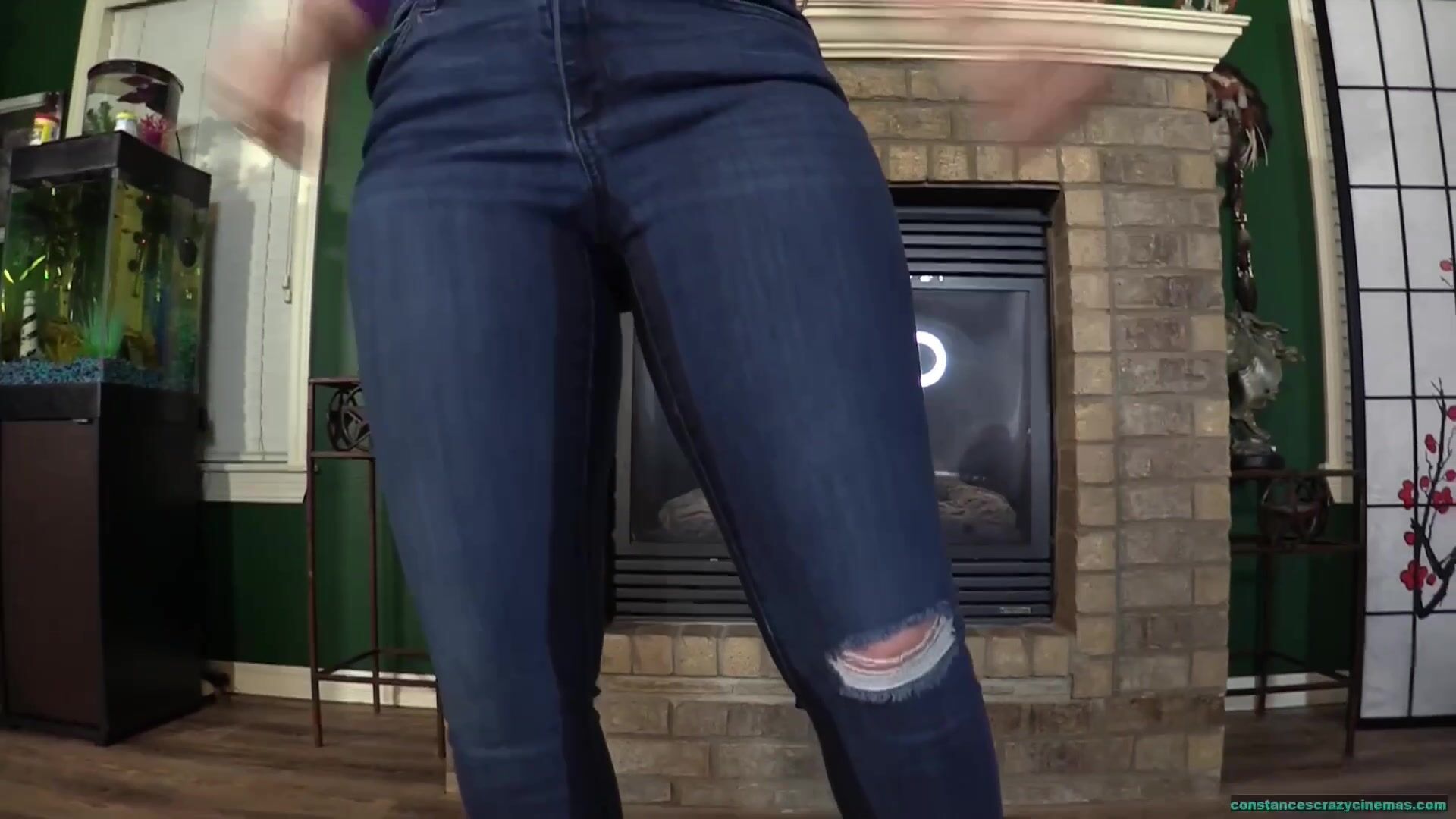 Sinn Sage Wetting Her Jeans