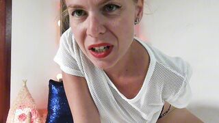 Hot Scat Blonde Stuffing Her Shitty Ass with Dildo and Pooping